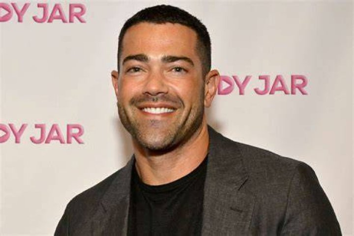 Discovering Jesse Metcalfe's Journey As A Father