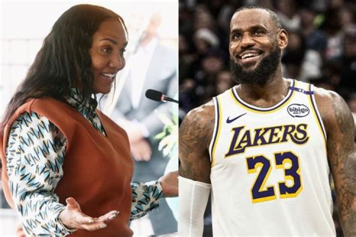 Lebron James Mom Pic