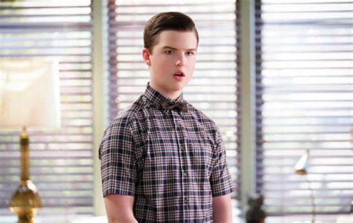 Young Sheldon's Iain Armitage Shares 'Massive Nerd' Habit (Exclusive)